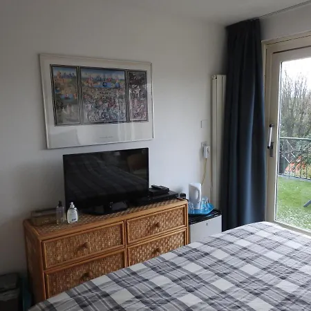 My-a-mi-go-s Bed & Breakfast